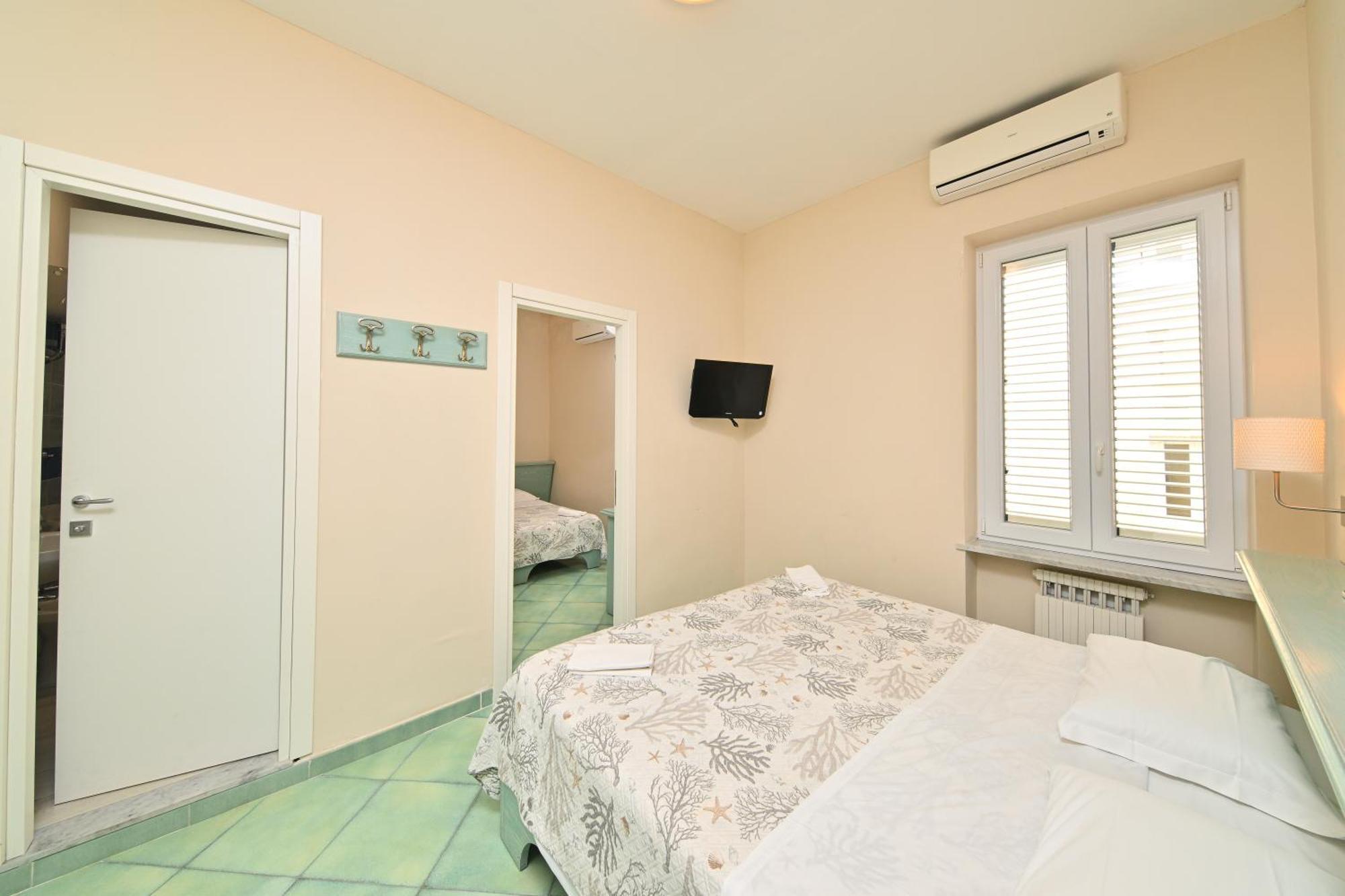 Albergo Atlantic Ischia Exterior photo